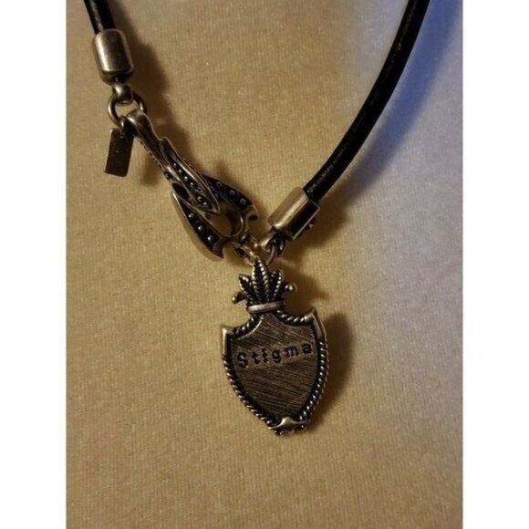 Leather Necklace Crest Man Gothic Family Crest Cross - Picture 8 of 10